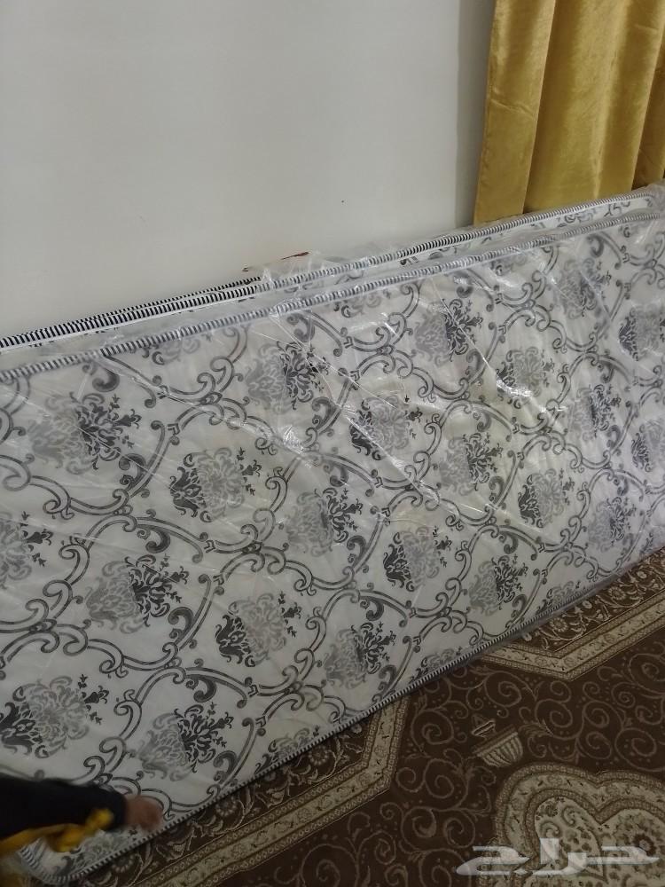 اثنين فراش نوم للبيع64536711316482112