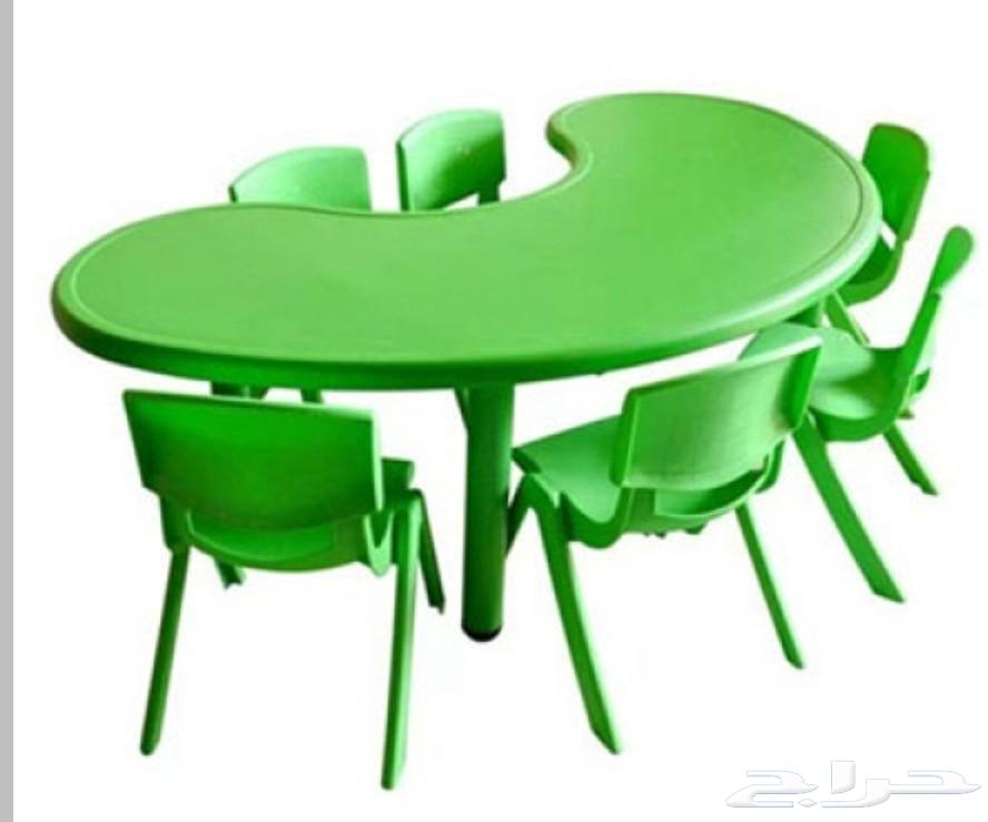 Kindergarten chairs, tables, and shelves64539216773122110