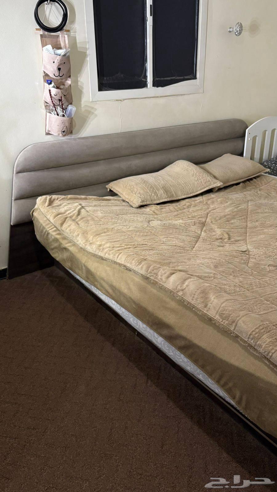 King size bed measuring 2 meters by 2 meters and a baby bed used for 6 months, clean64543408175874112