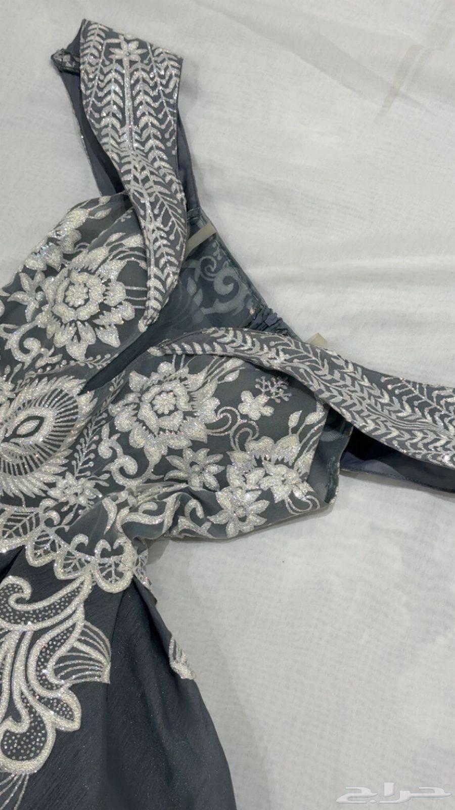 Glow Dresses for Rent64535778866690112