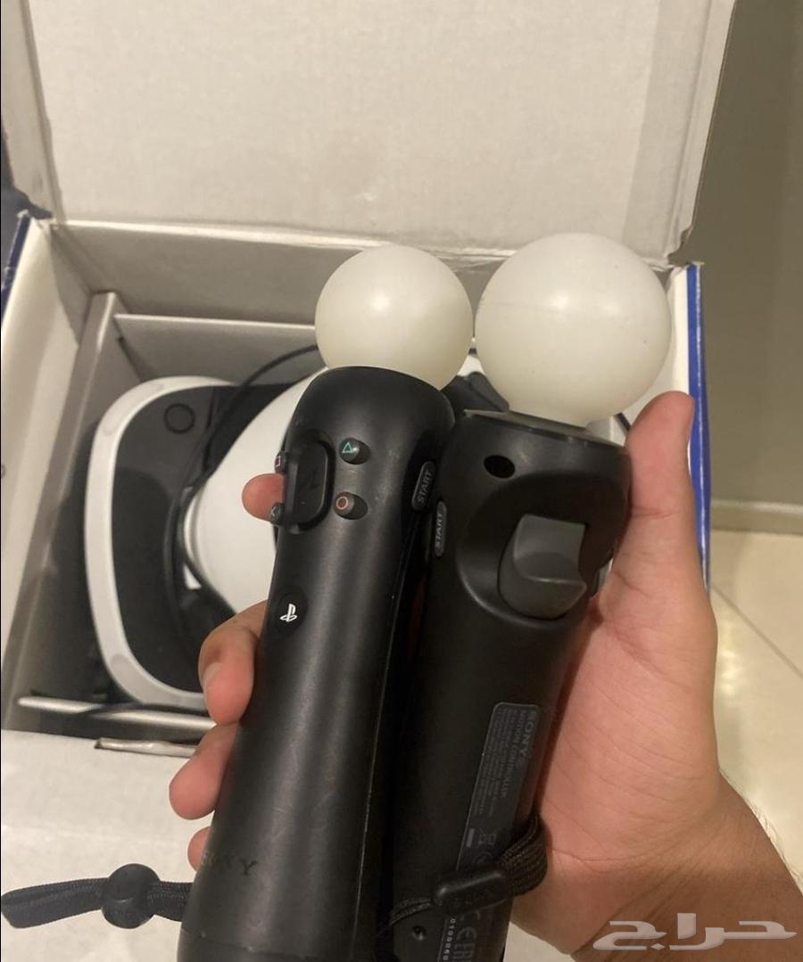 نظارة VR يدين VR64540181416579111