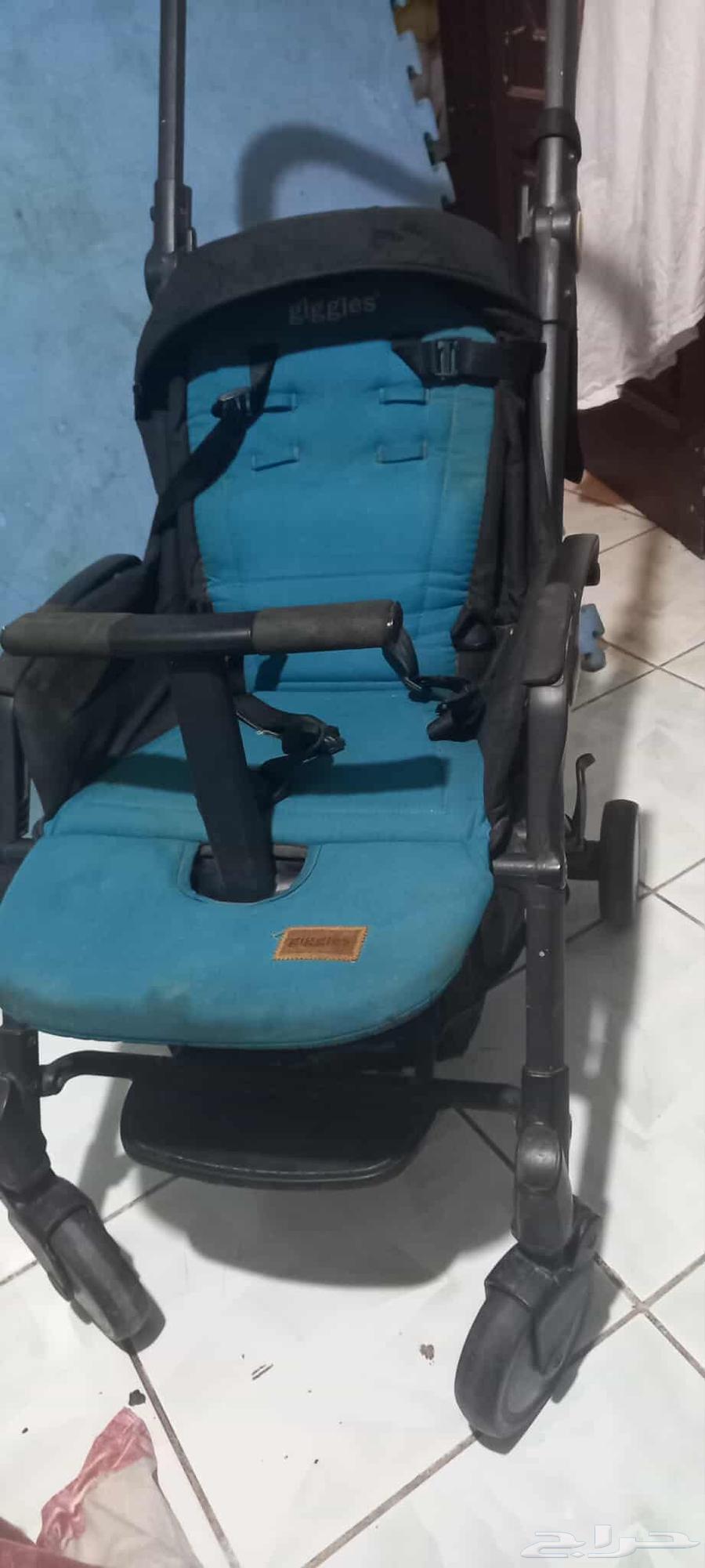 2 عربية أطفال و كرسي مرتغع للأطفال و 2 كرسي سيارة للأطفال64536529645313111