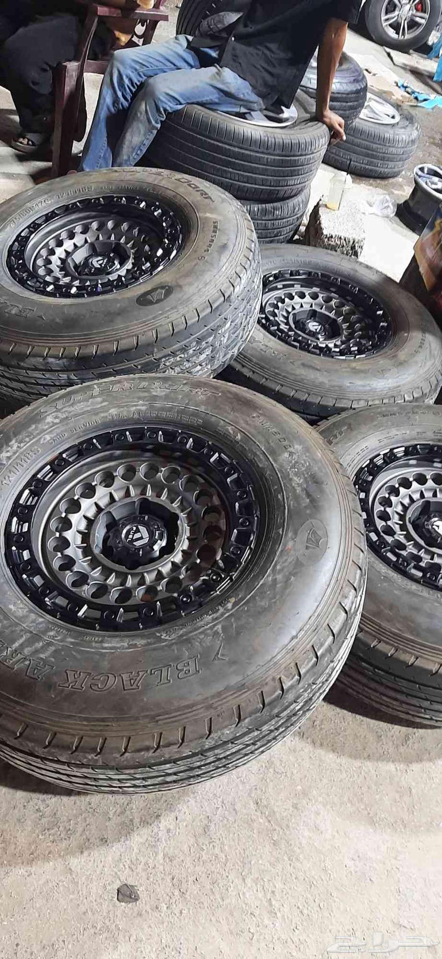 جنوط ميثود بكفراتها شواهين مقاس 17 تركب بلاتنيوم والجموس64539144696322114