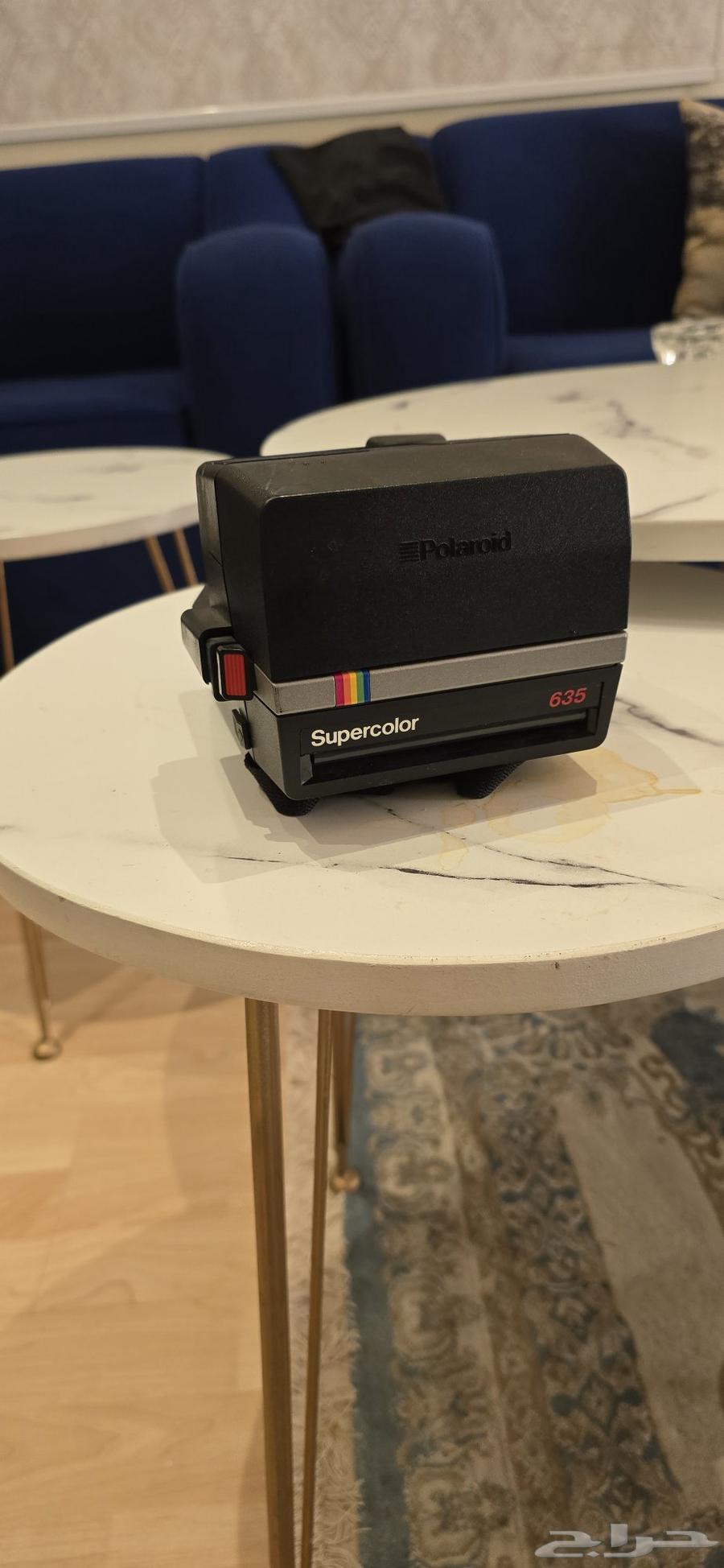 كمرة بولورايد قديمة بحالة ممتازة جدة وصينية فضة تحتوي على64539882379266110