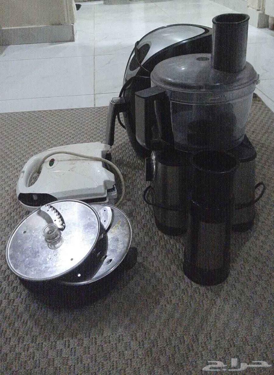 بعض أدوات واغراض المطبخ من قلاية هويه لساخن السندوتشات وغيره64538763006081111