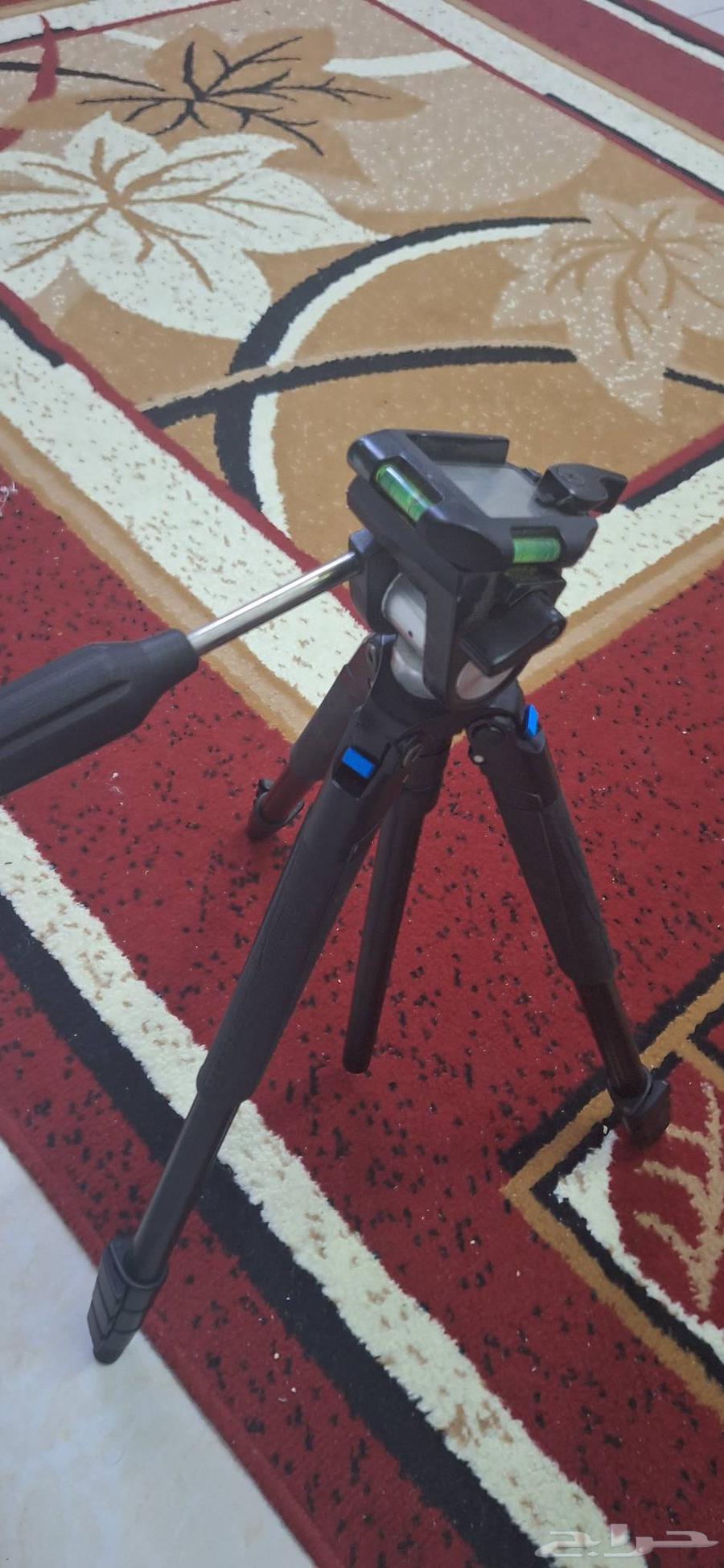 حامل كاميرا نوع سليك شبه جديد64536223845634110