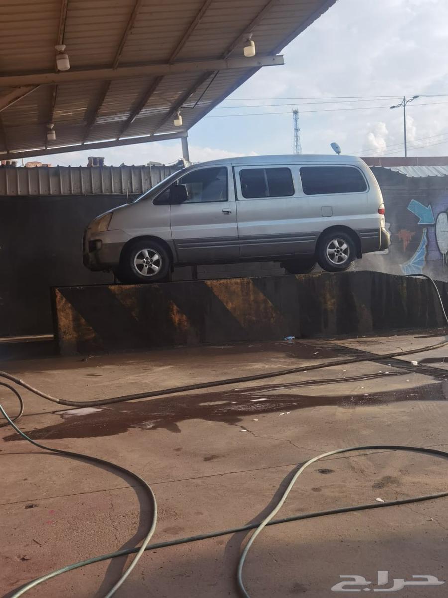 السلام عليكم h1لي البيع نظيفه جدا دخل وخرج السيارات وكله200764535316983171110