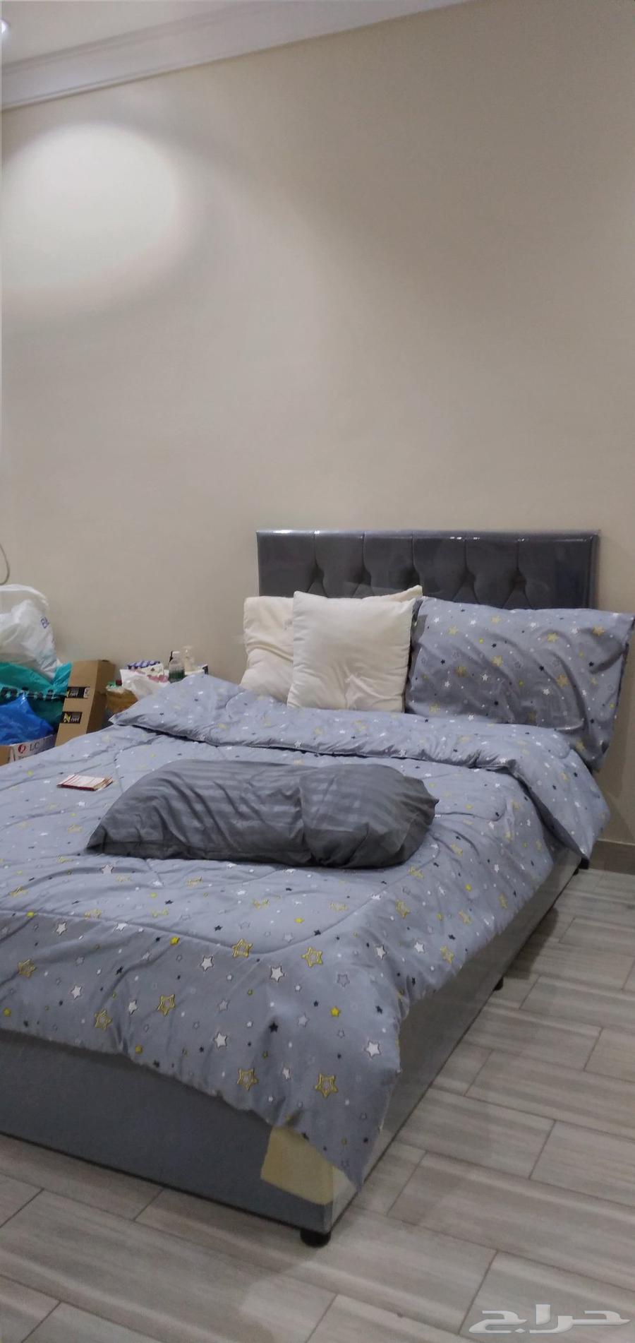 السرير جديد بي اكياسه استخدام قليل سبب البيع تغير لون64542274766977111