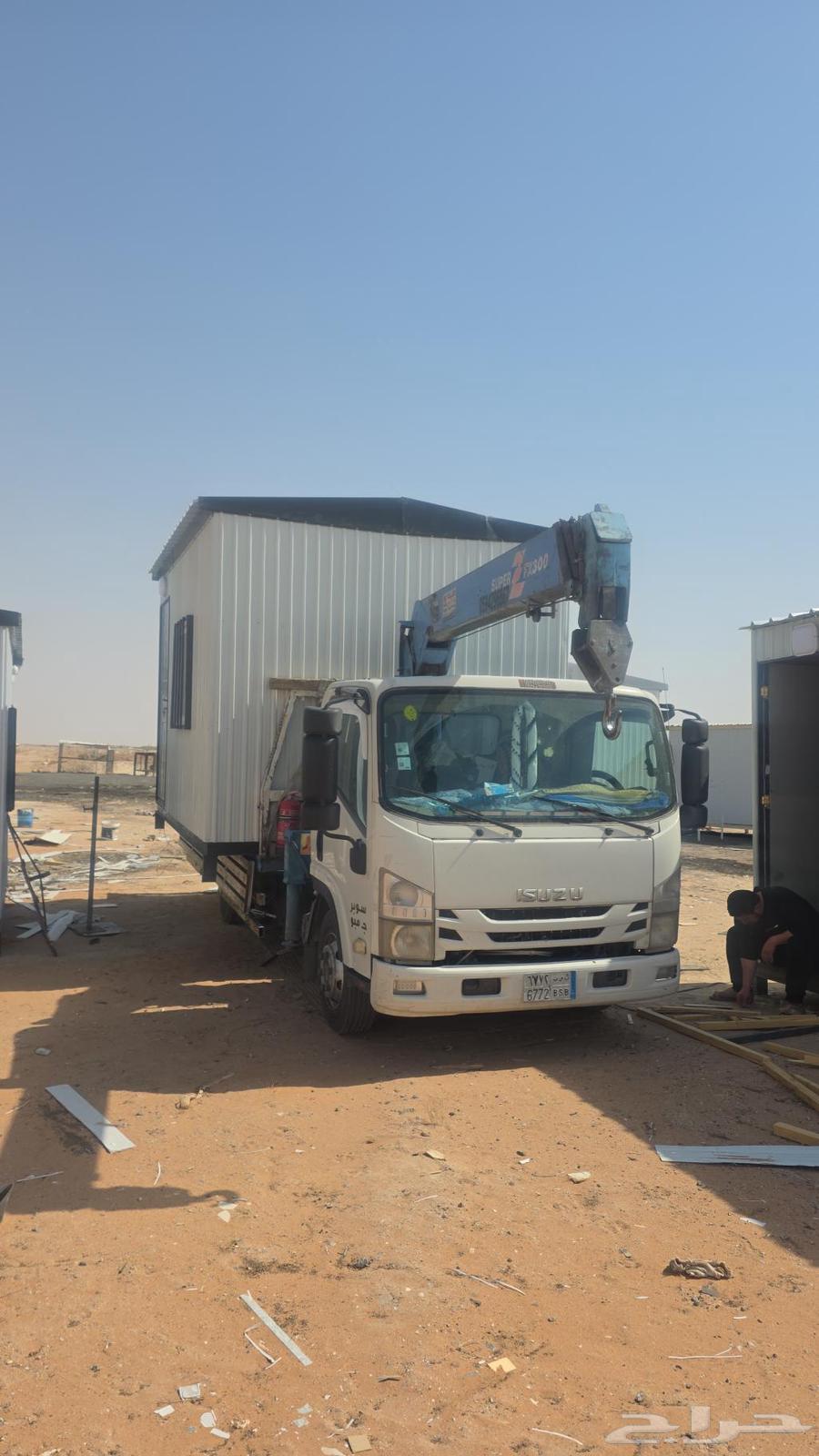 Crane service in Riyadh, inside and outside64448673606018111