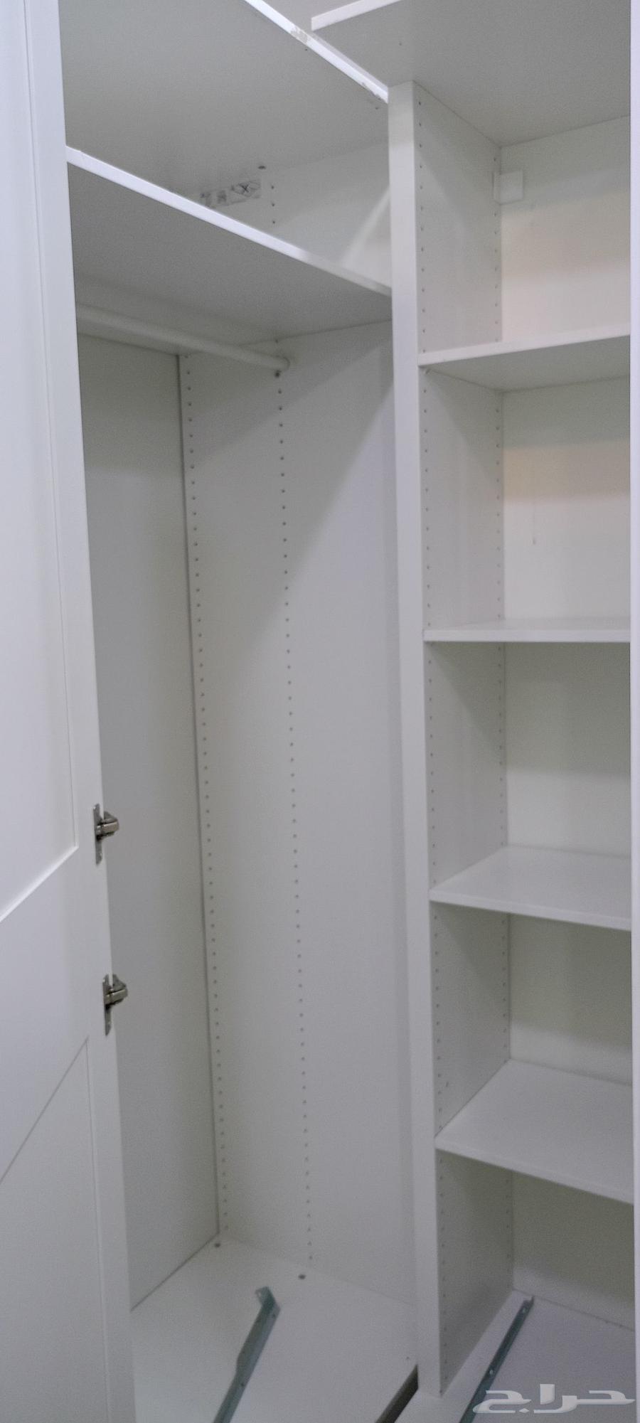 Ikea closet wardrobe, clean and elegant, almost new64405445017219110