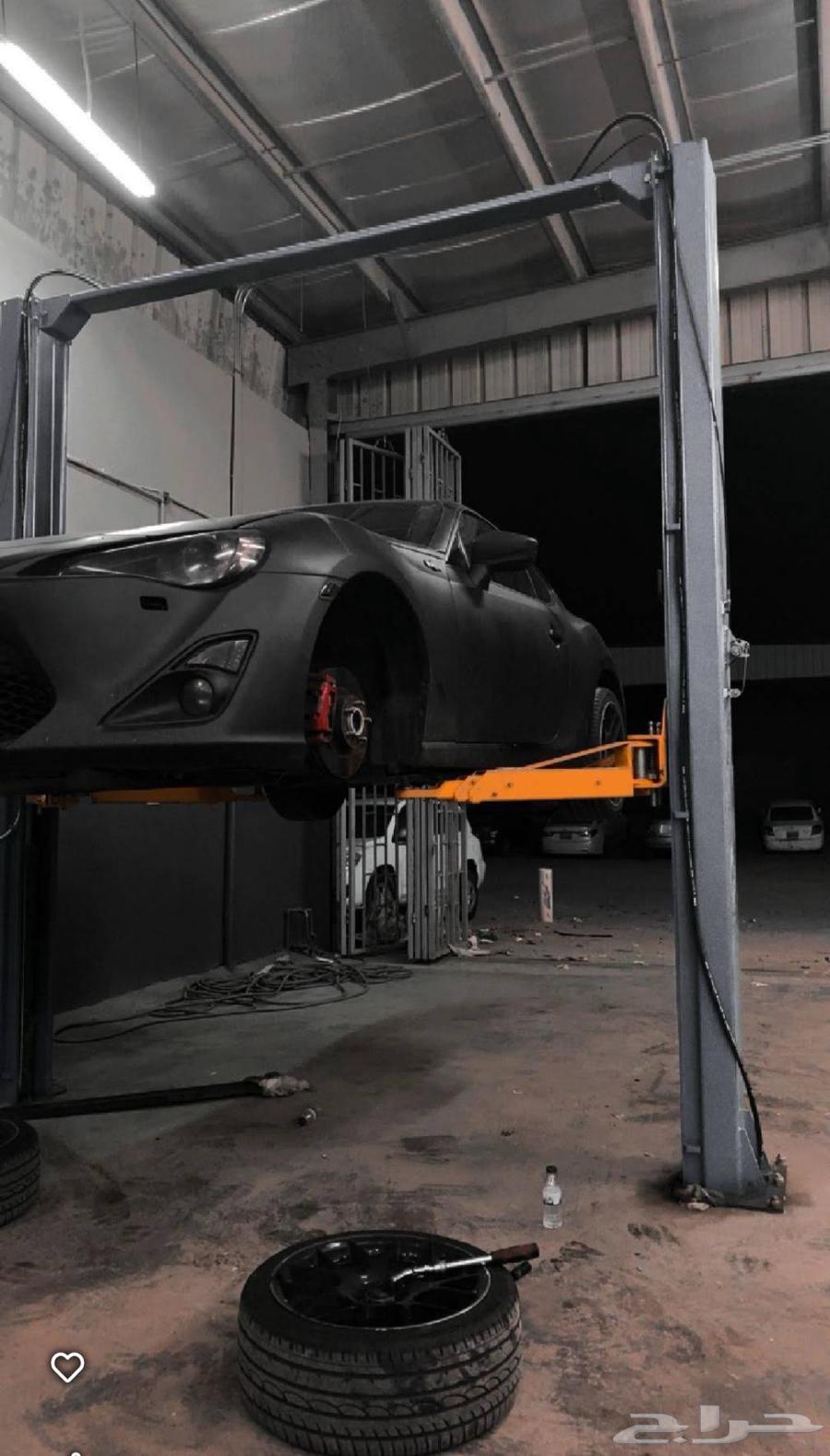 Professional Precision Workshop for Car Mechanics, Bodywork, and Fiberglass Modification64560318784387113