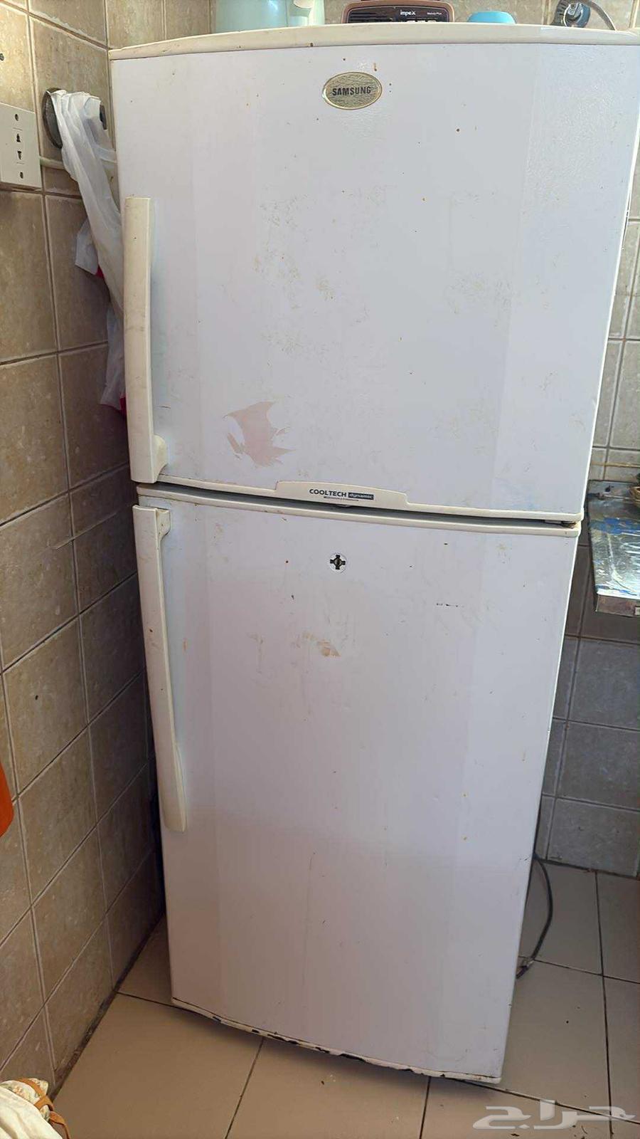 ثلاجة 150 ريال غساله 100 ريال فرن 80 ريال64408216509699110
