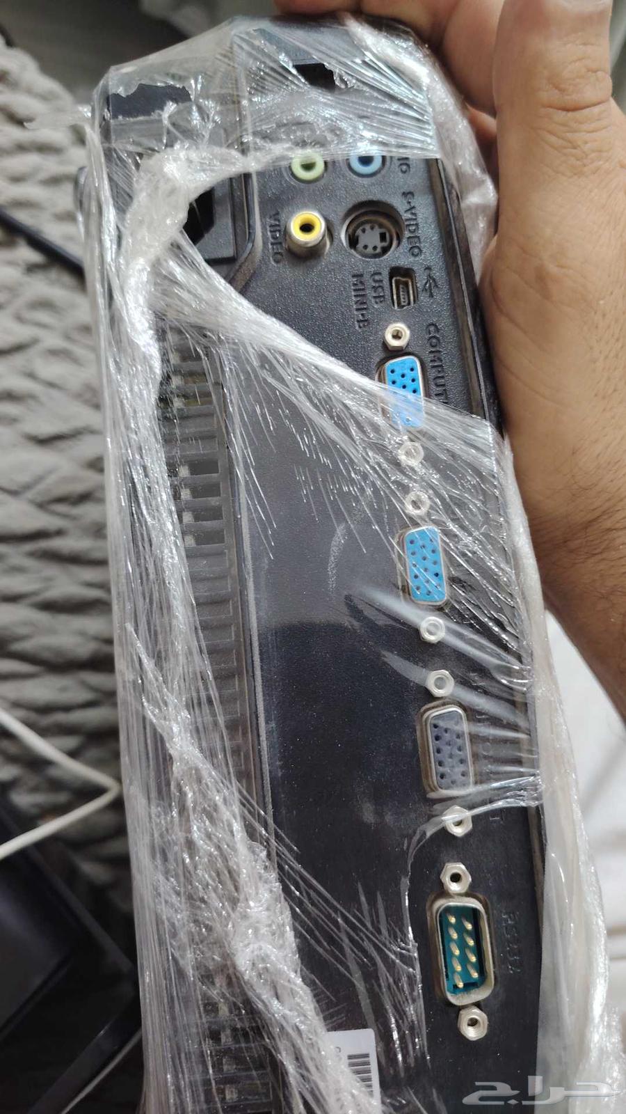 بروجكتر بنكيو نظيف وشغال على الشرط بدون مداخل HD64412063060097111