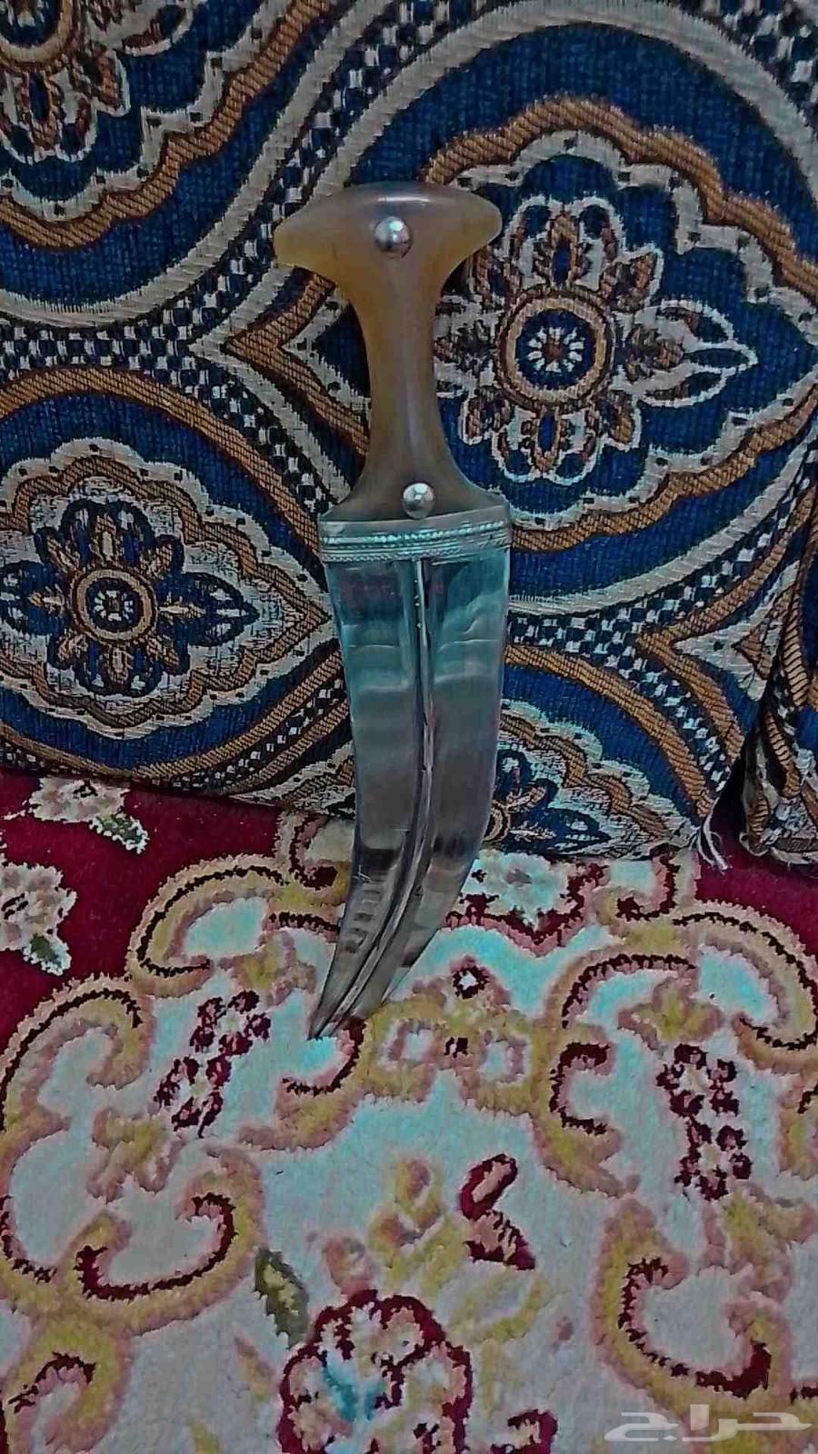 السلام عليكم تنبيه على الشر ط حنجرها شلون اخر رسوم الله يبار64566865500930114