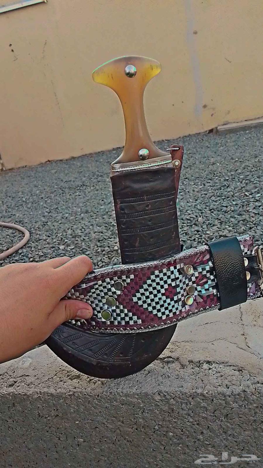 السلام عليكم تنبيه على الشر ط حنجرها شلون اخر رسوم الله يبار64566865500930110