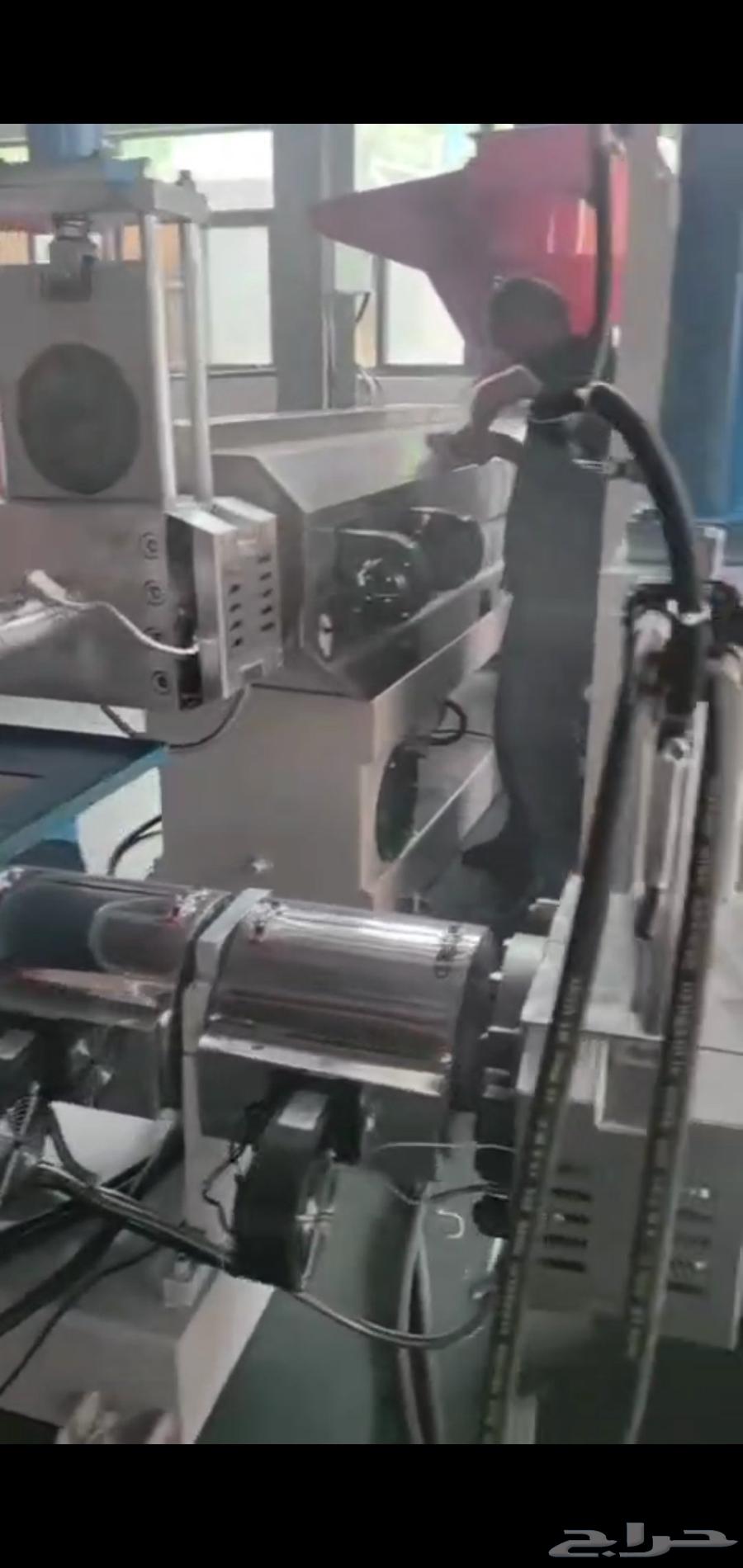 يتوفر لدينا خطوط فلم و إعادة تدوير جديد و مستخدم64406207124993111