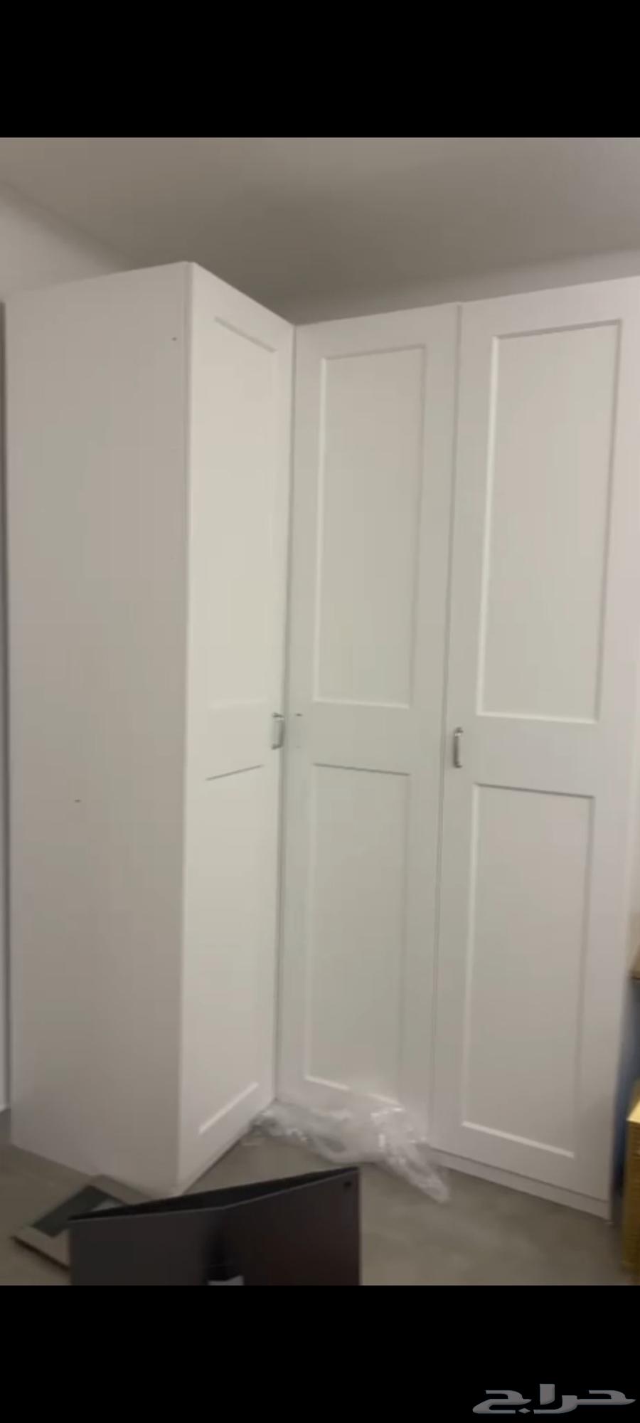 Ikea closet wardrobe, clean and elegant, almost new64405445017219112