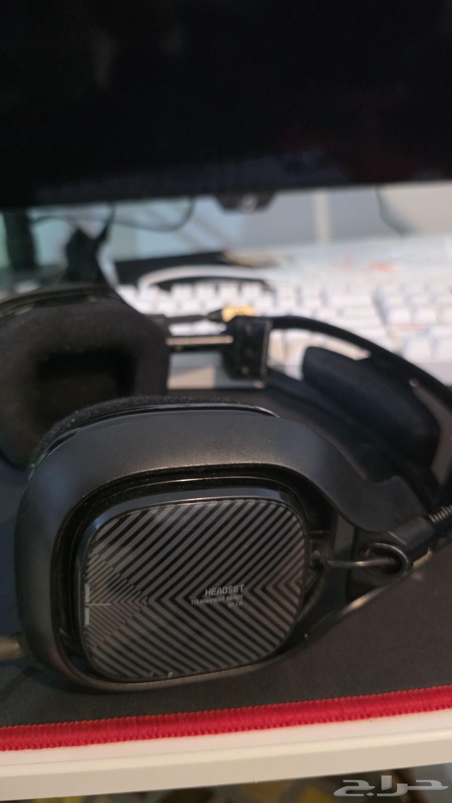 Astro A40 Headset with MixAmp Astro A40 (Urgent Sale)64409073876995111