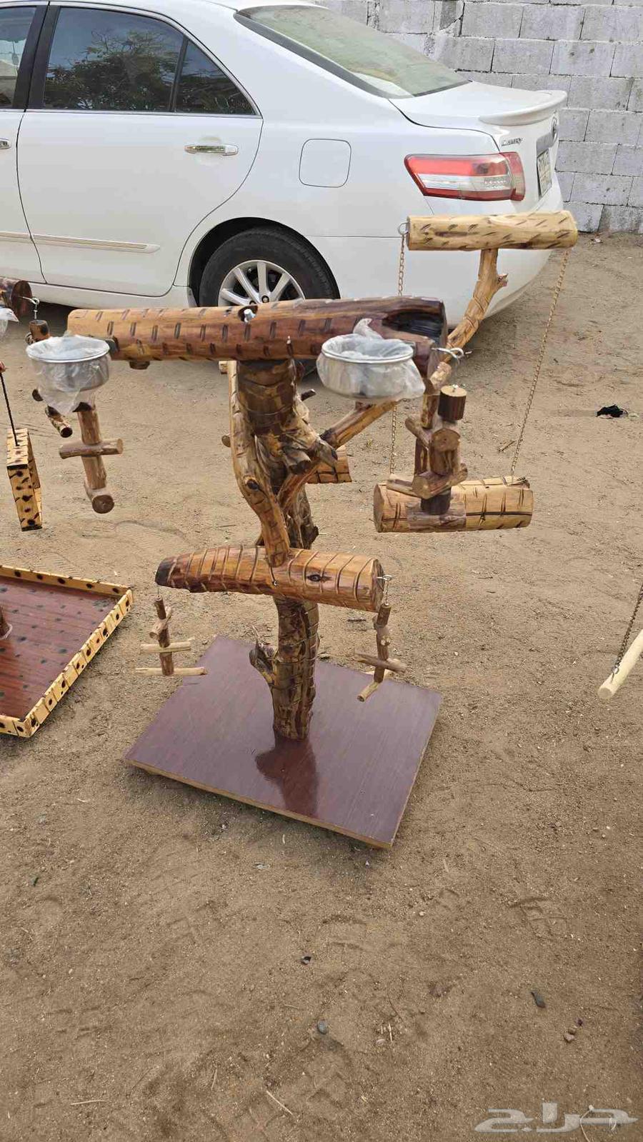 Stands for all types of birds, parrots, budgies, and others64409865784962110