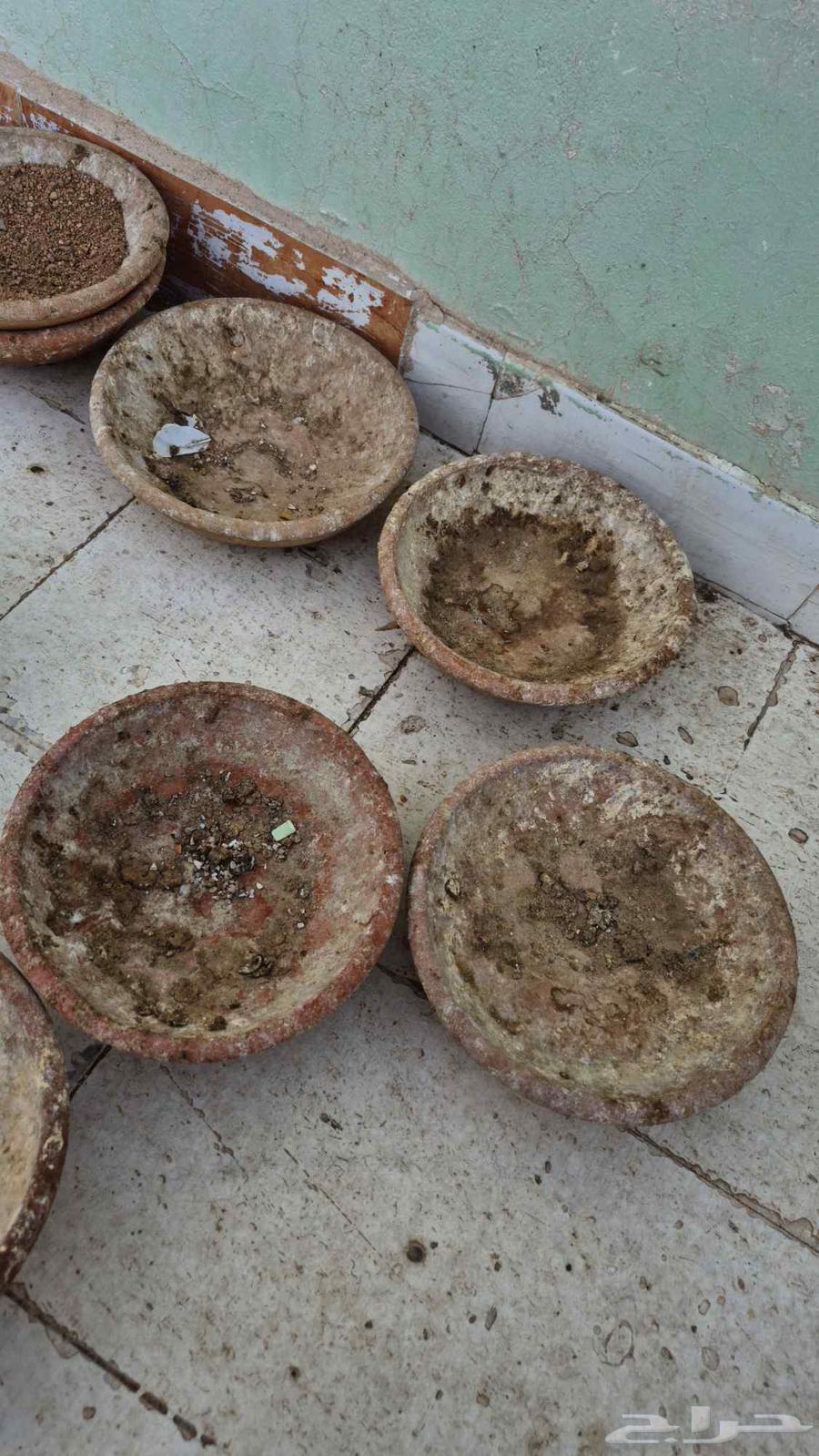 للبيع فخارات وأكالات حمام مستعملة64410158703873110