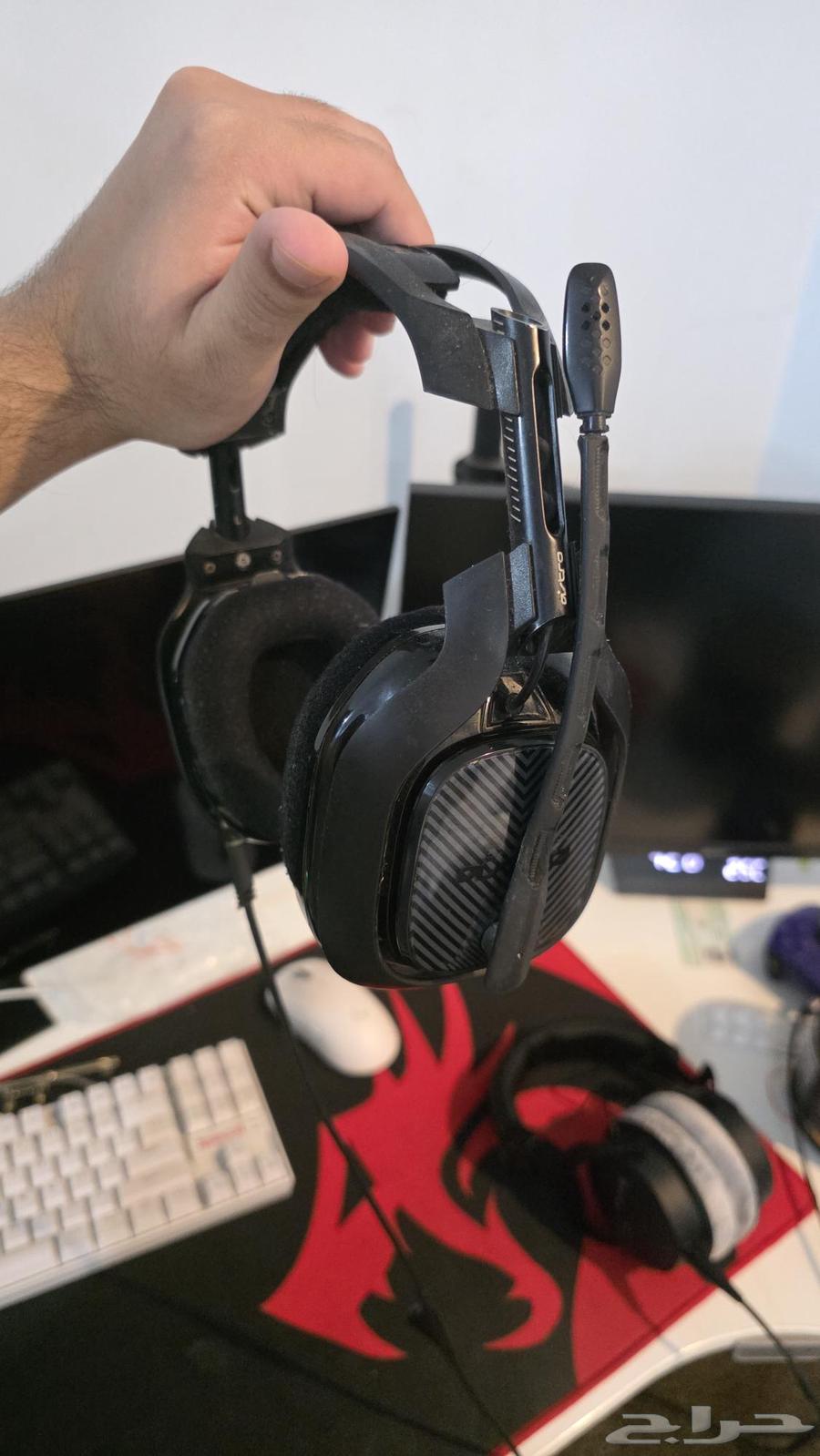 Astro A40 Headset with MixAmp Astro A40 (Urgent Sale)64409073876995110