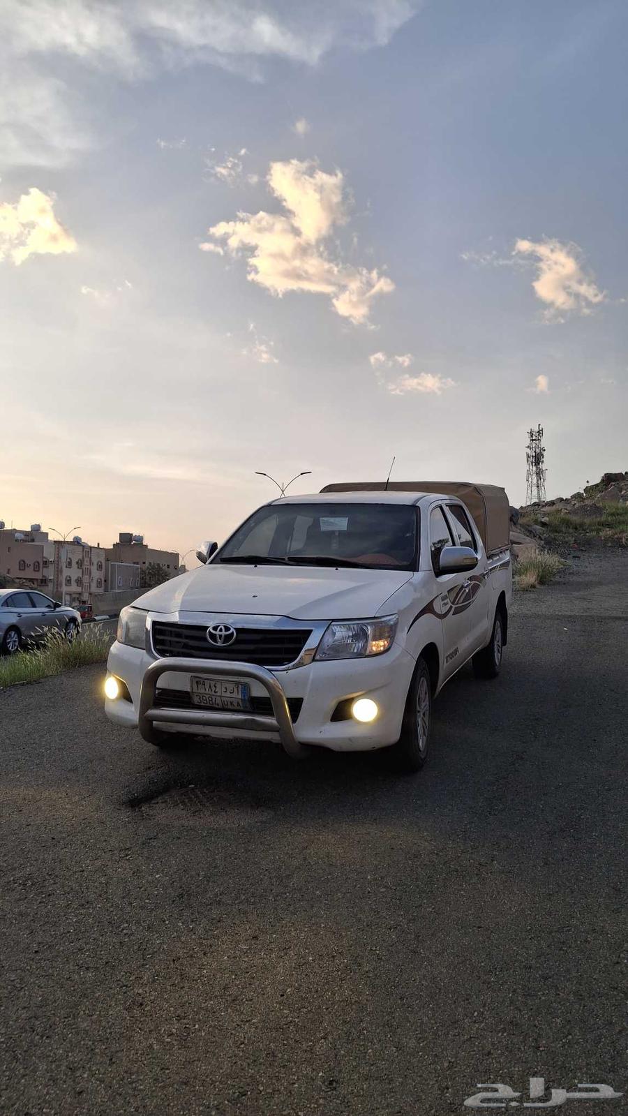 هيلوكس 2013 فل كامل للبيع ب55 الف اقبل نص مقدم ونص دفعات64568408724739114