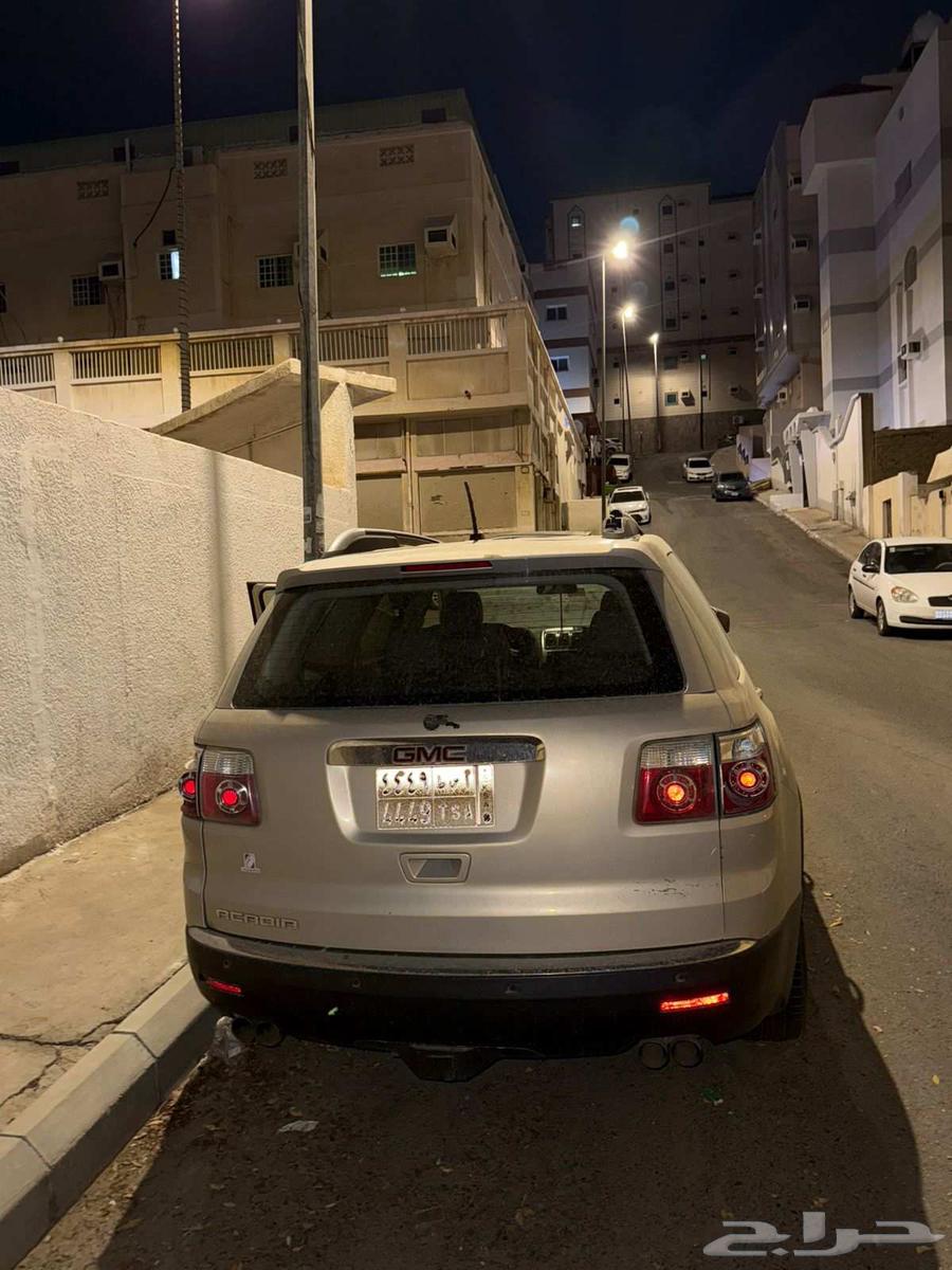 جي ام سي 2008 للبيع في مكه حاله ممتازه فقط بها عطل بالموتور64568673878786113