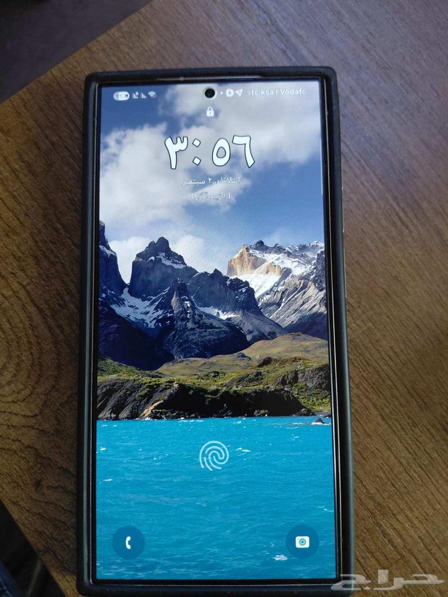 جوال S24 الترا استخدام بسيط معاه 3 جراب والكرتون ذاكره25664408751581315113