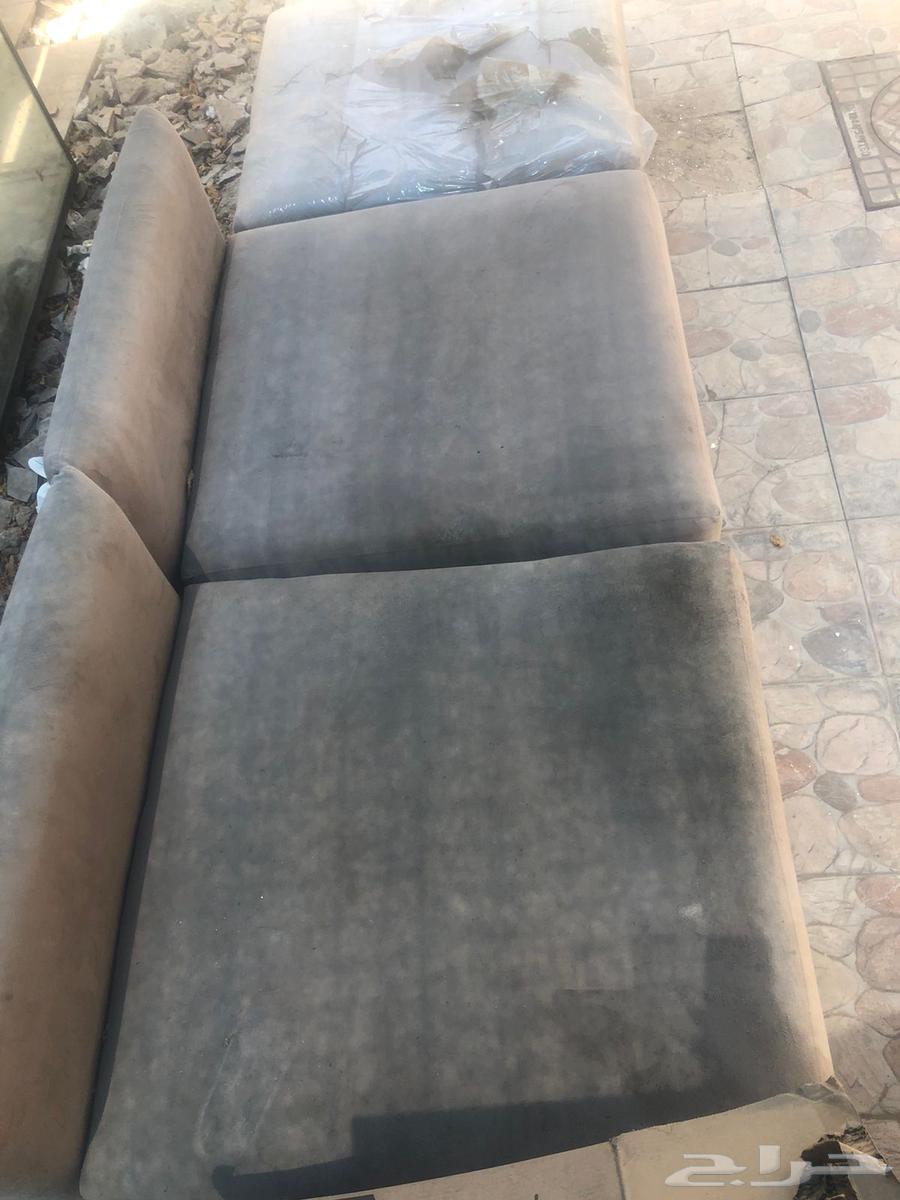 3-piece sofa needs cleaning, almost new, barely used64407880613634113