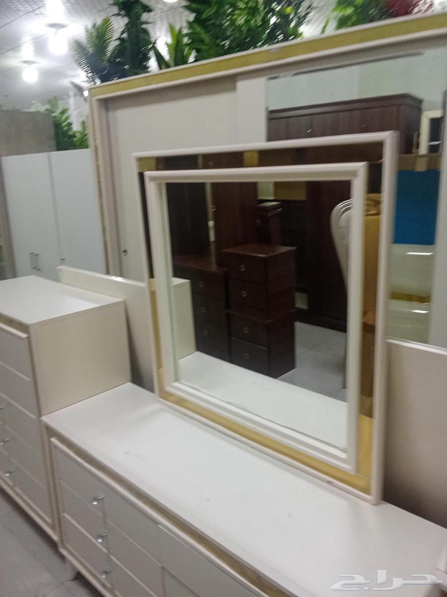 يوجد لدينا غرف مستعمل ودوليب مع توصيل وتركيب بي أقل السعر64411620902018114