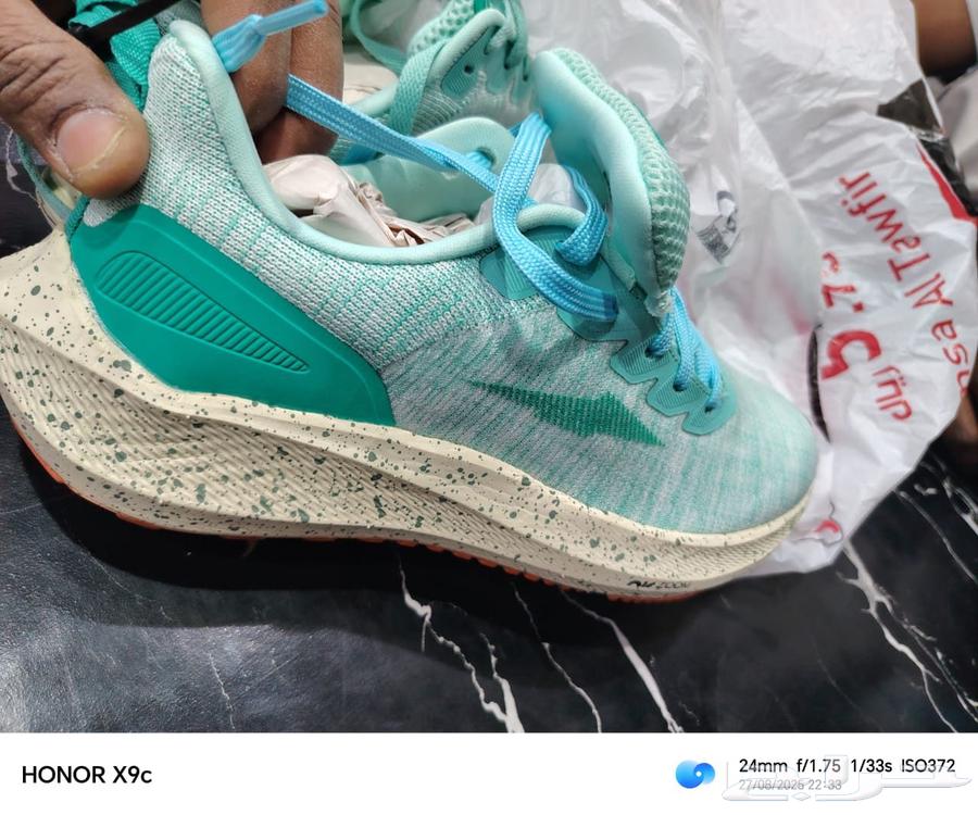 شوز Nike الأصلي المقاس 39.5 جديد غير مستعمل64405083677313110