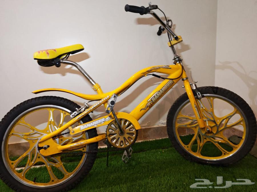 دراجه شبه جديده لاينقصها شيء سبب البيع لم تعد تناسب سن الولد64410652862850113