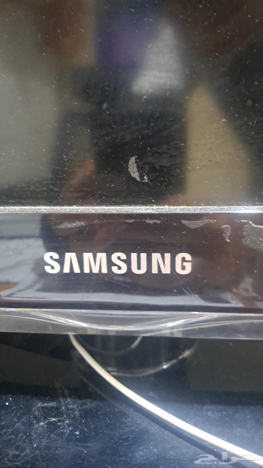 شاشه من شركه سامسونج الشاشه مافيه اي مشكله64411419756163111