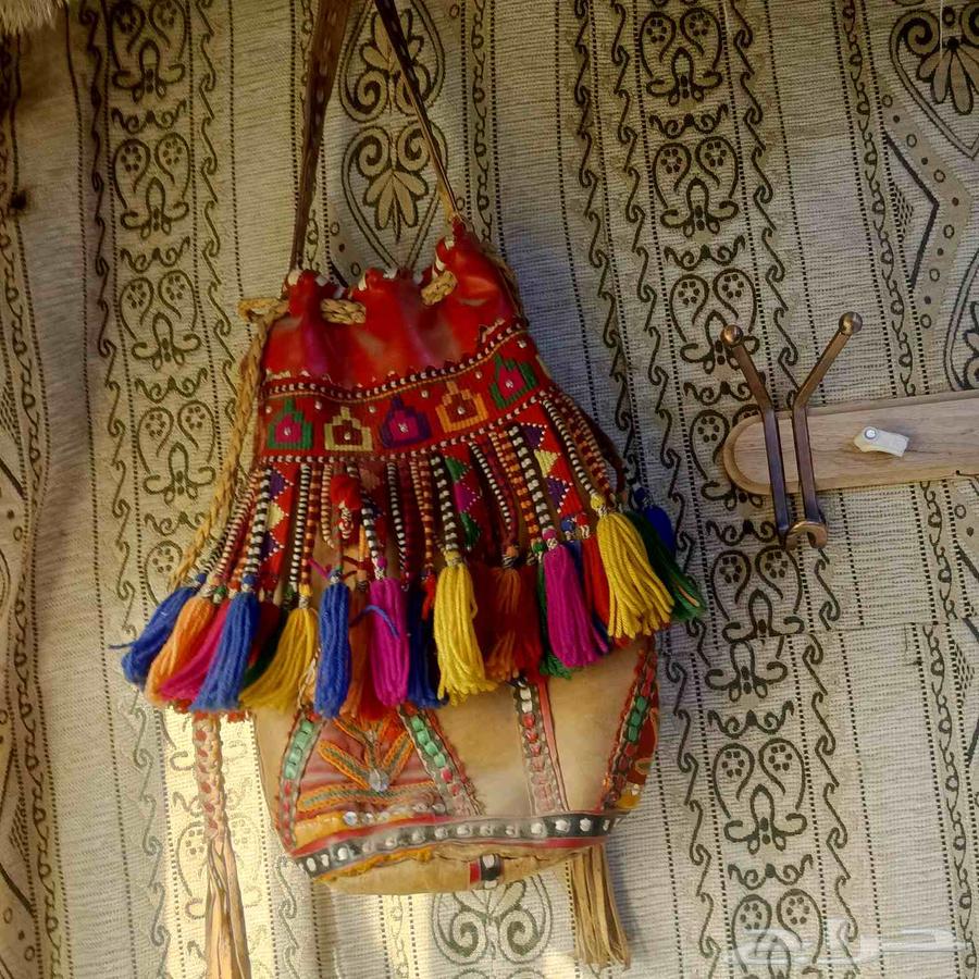 اثاث اشياء تراثيه بس قديمه64411915574659112