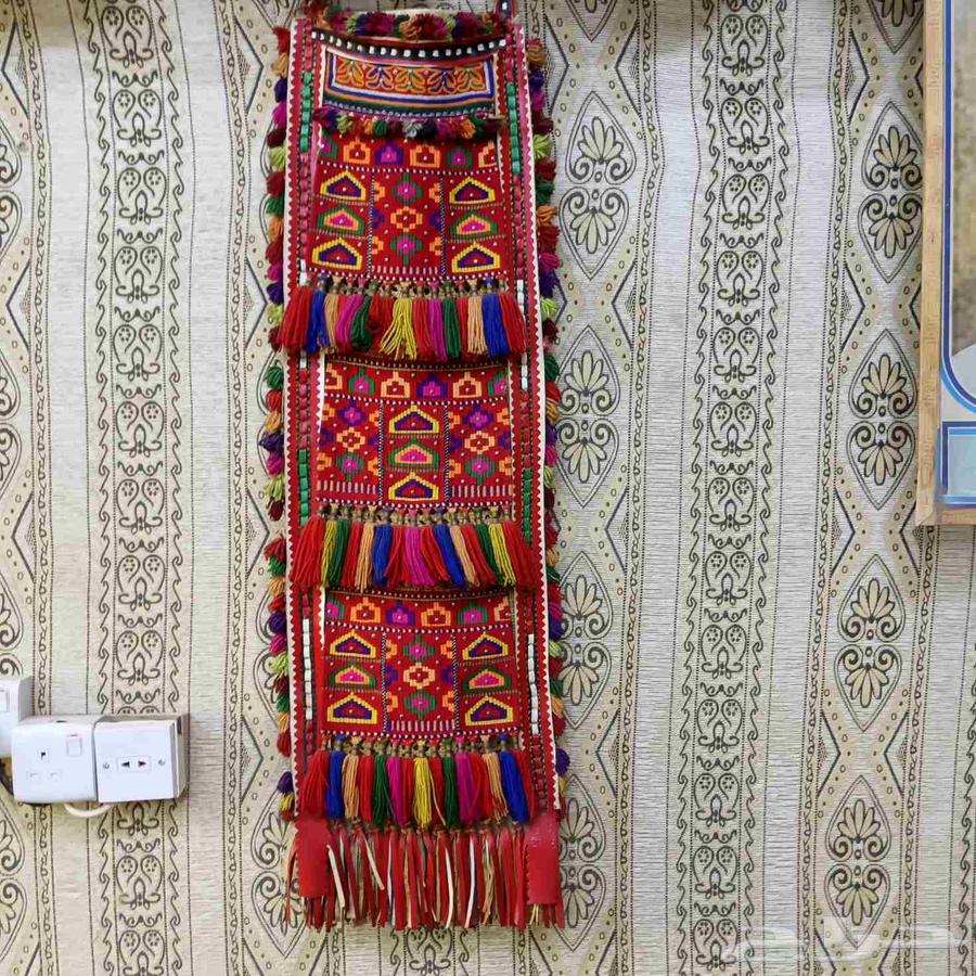 اثاث اشياء تراثيه بس قديمه64411915574659111