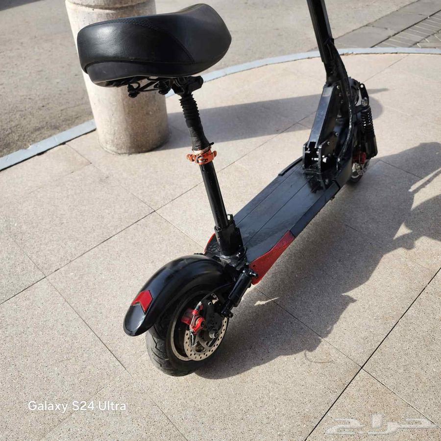 Monster Scooter64405222866178110