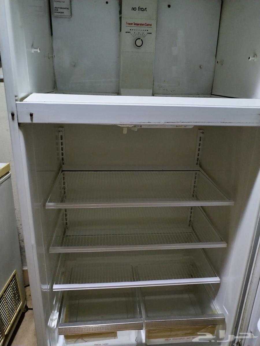 ثلاجة كبيرة للبيع64405624743811113