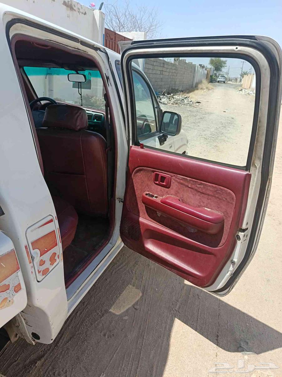 تويوتا هايلكس الموديل200264560628225282114