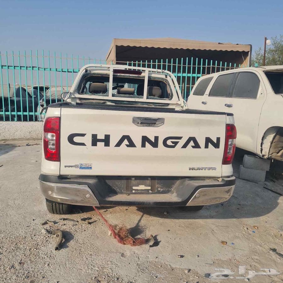 شانجان هنترمديل2023للبيع قطع غيار64565730576769110