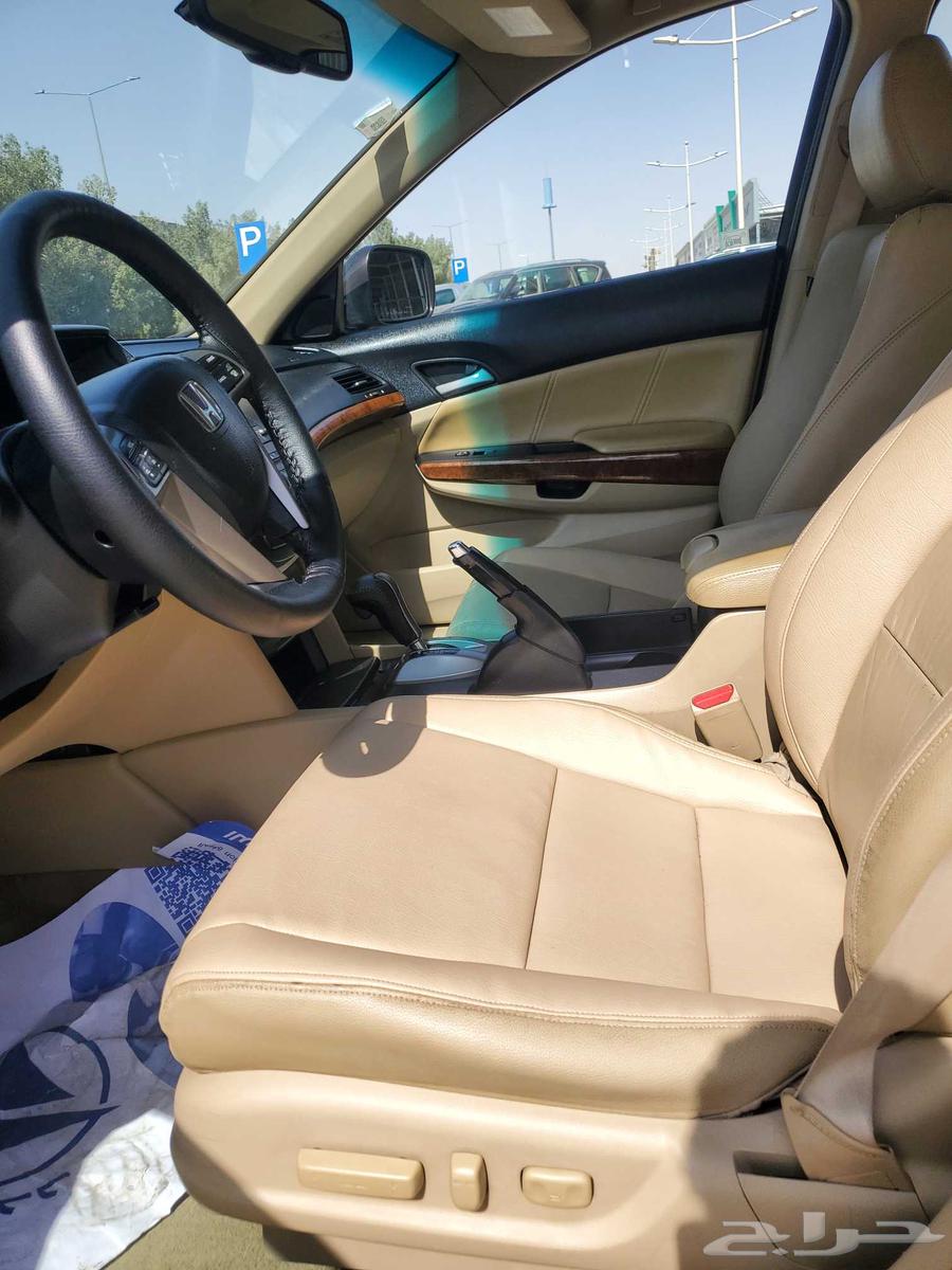 Accord 2012 full option64564019289217111