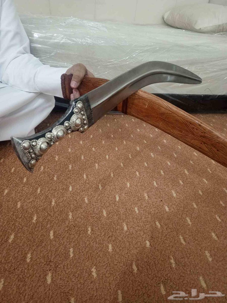 جنبيه مبروقه64411875337603110