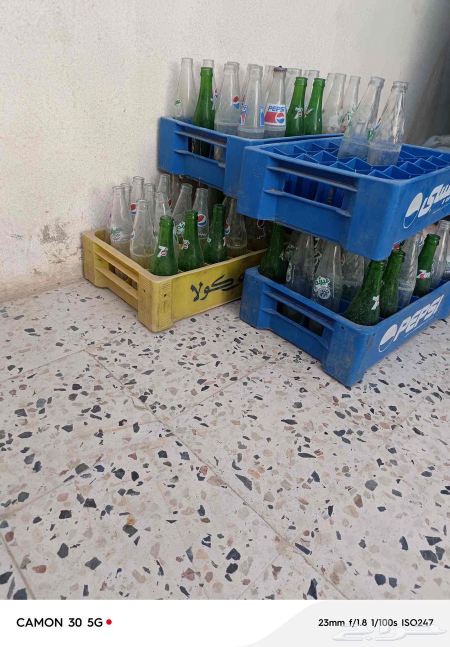 Packaging boxes for sale, four empty boxes and the fifth one has 264411351755523110