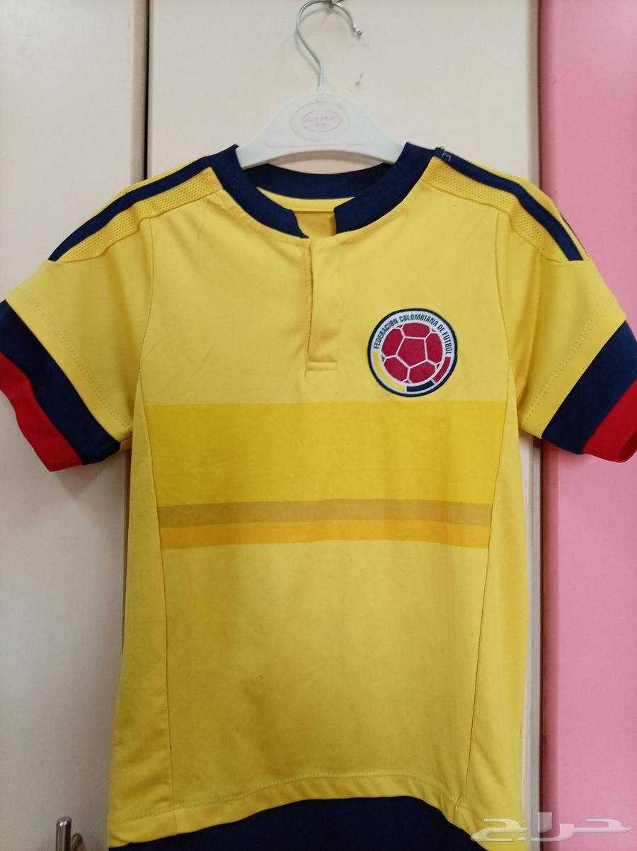 تيشيرت فريق البرازيل عمر8سنوت السعر 60 ريال مع التوصيل7564408188325762111