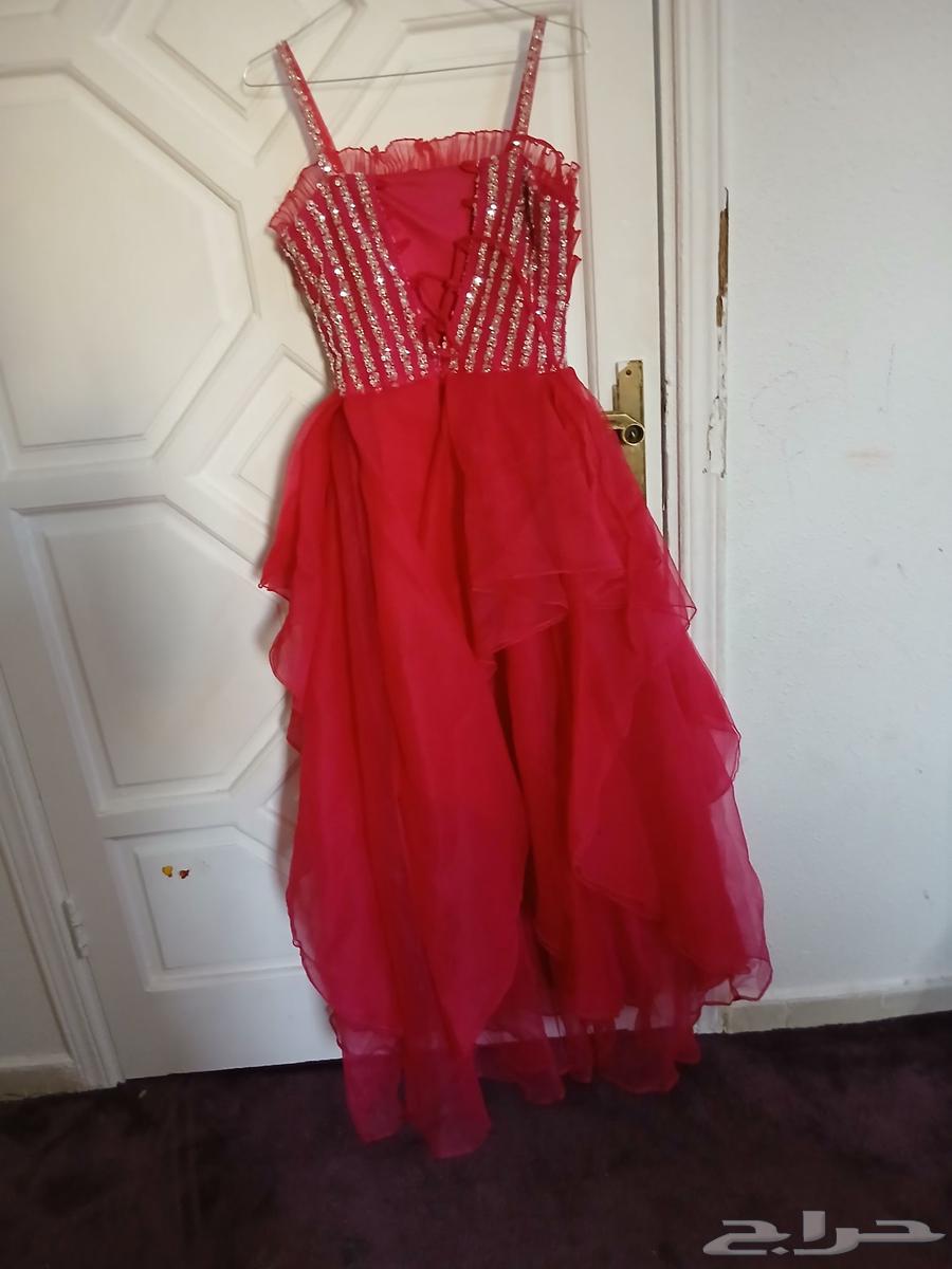 فساتين للبيع يلبس M و L ب60 ريال الواحد64408216408321112