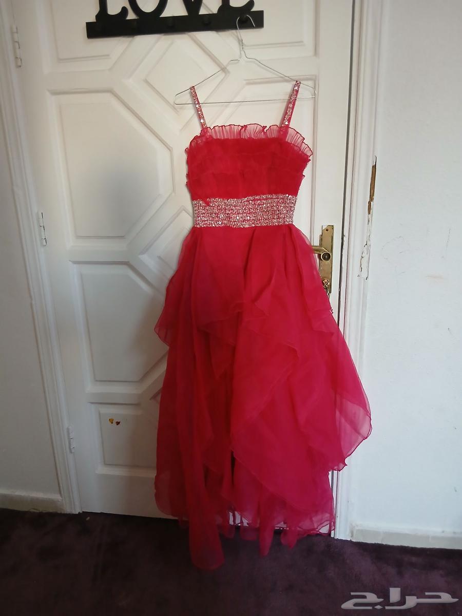 فساتين للبيع يلبس M و L ب60 ريال الواحد64408216408321113