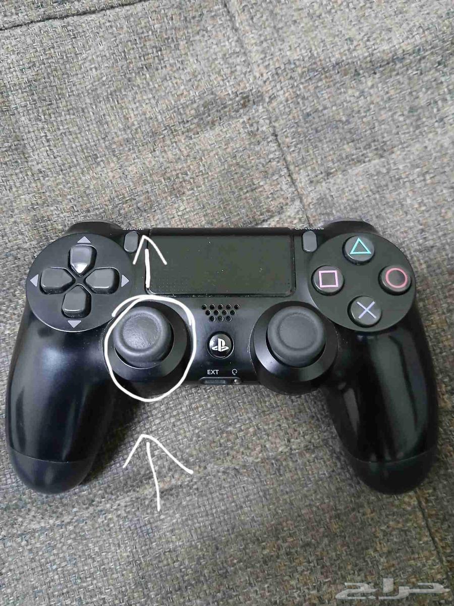 يد سوني 4 مستعملة للبيع فيها مشكلة مكتوبة في الوصف64410494675585110