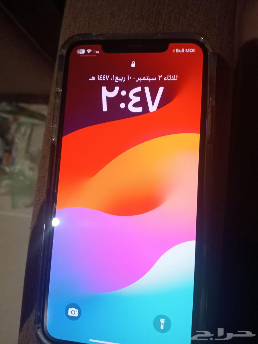 ايفون 11 برو ماكس ذهبي 256 نظيف ع الشرط ولم يدخل صيانه ابد64405583015553112