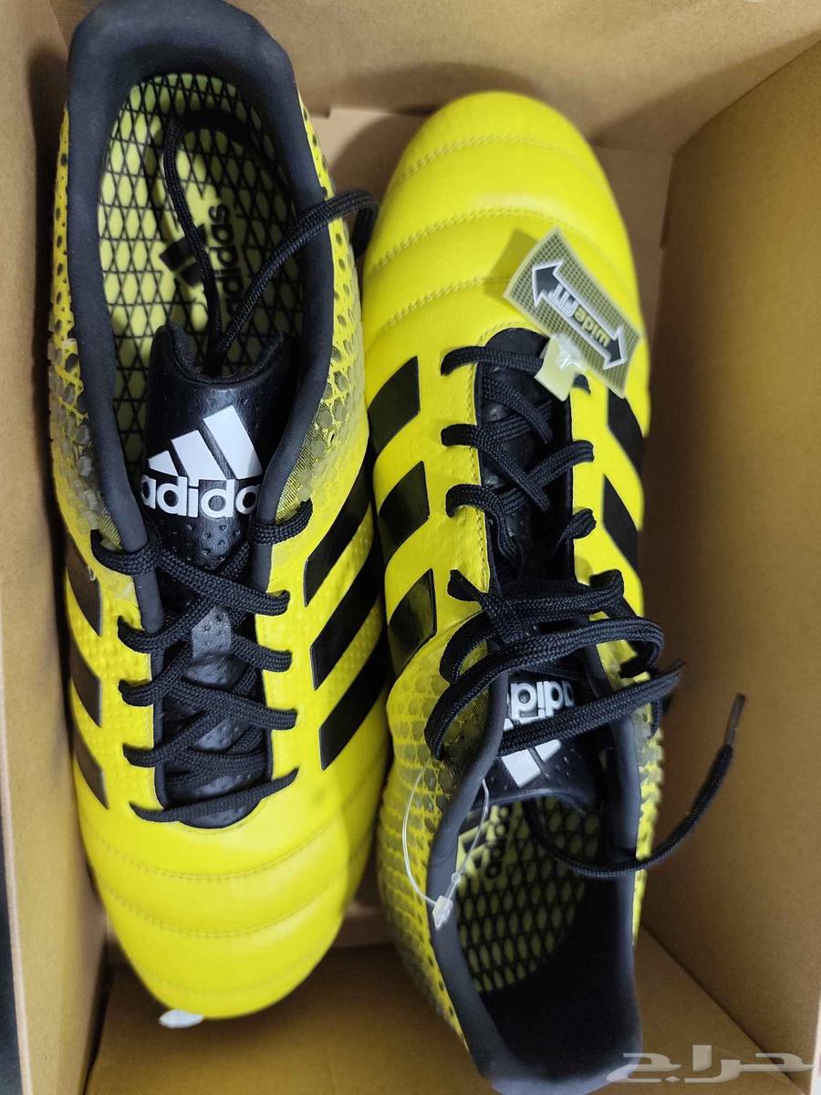 جزمة كورة اديداس اصلي64405416761858111