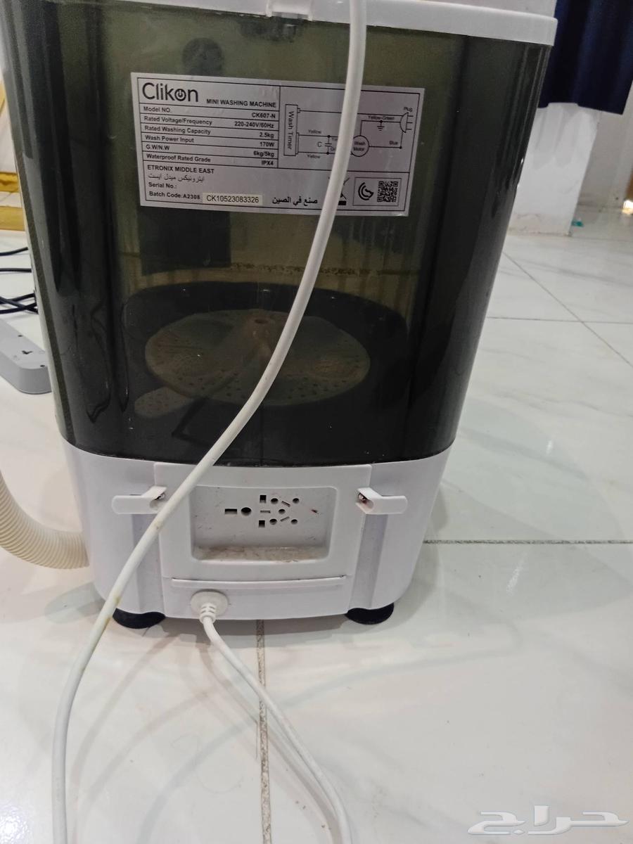 شبك كامل شبه جديد فصلته له شهرين..وغساله كهربائيه لها3اسابيع64407029253249111