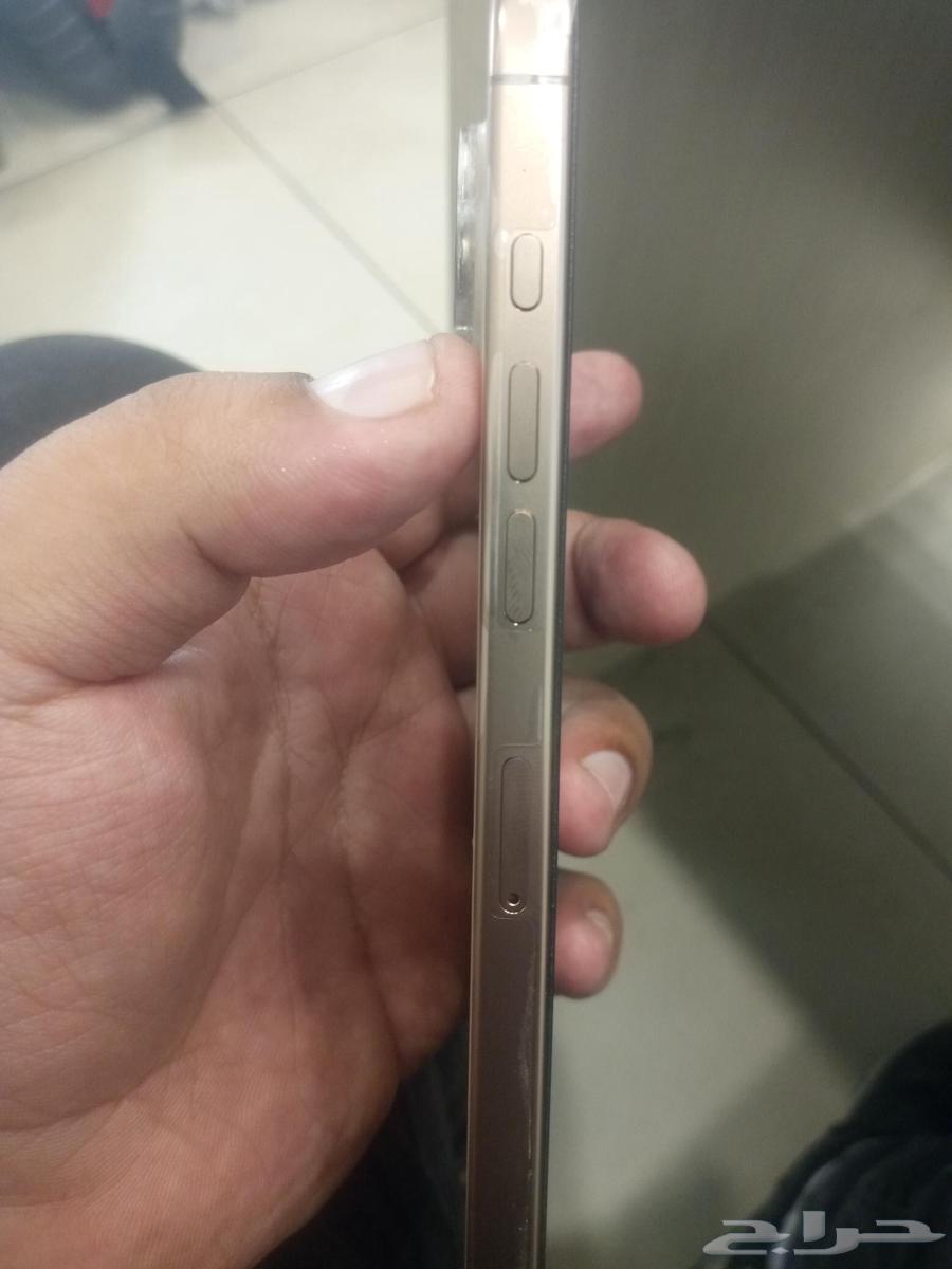 ايفون 16 برو ماكس بجميع ملحقاته عدد دورات الشحن 1564408581422083112